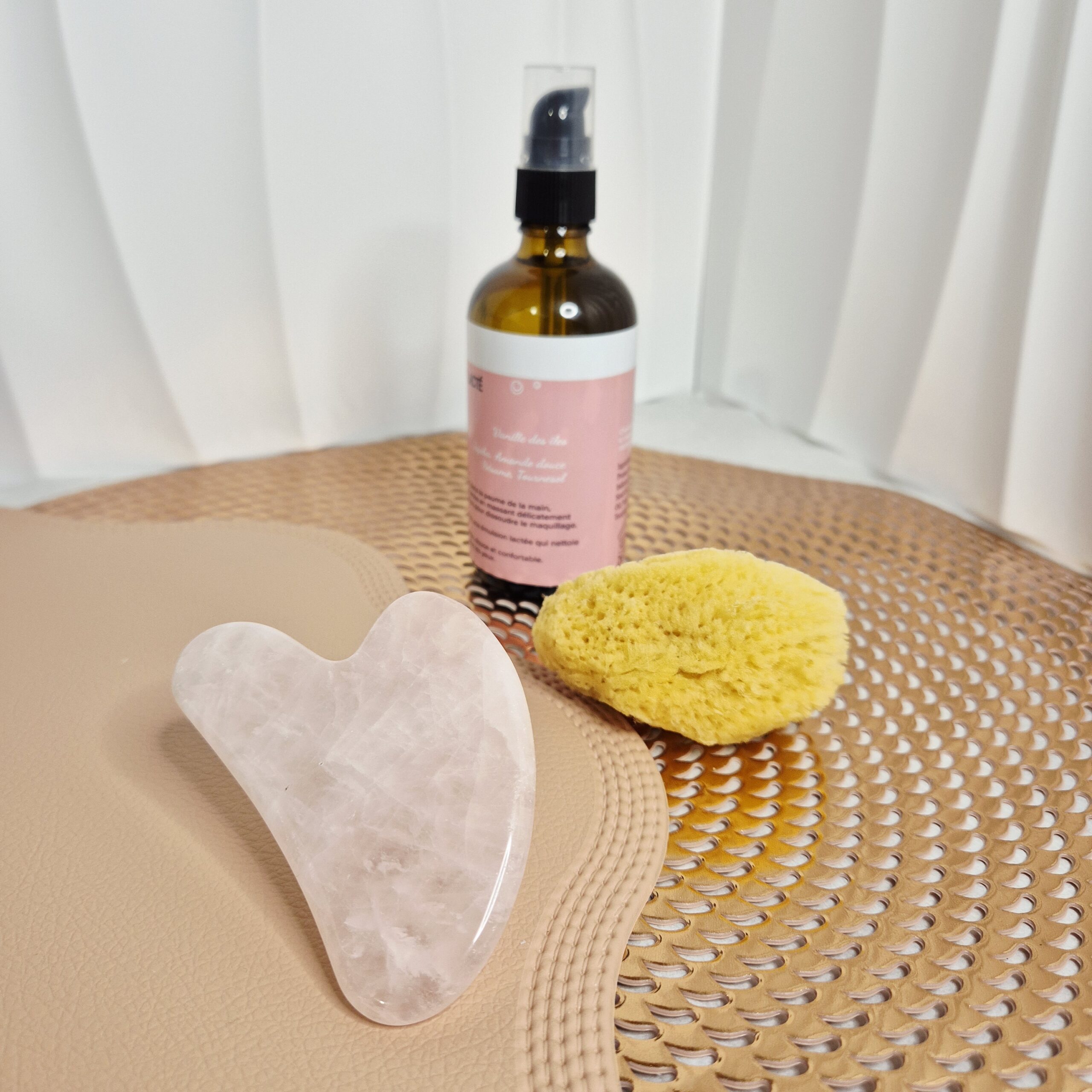 Gua Sha en quartz rose